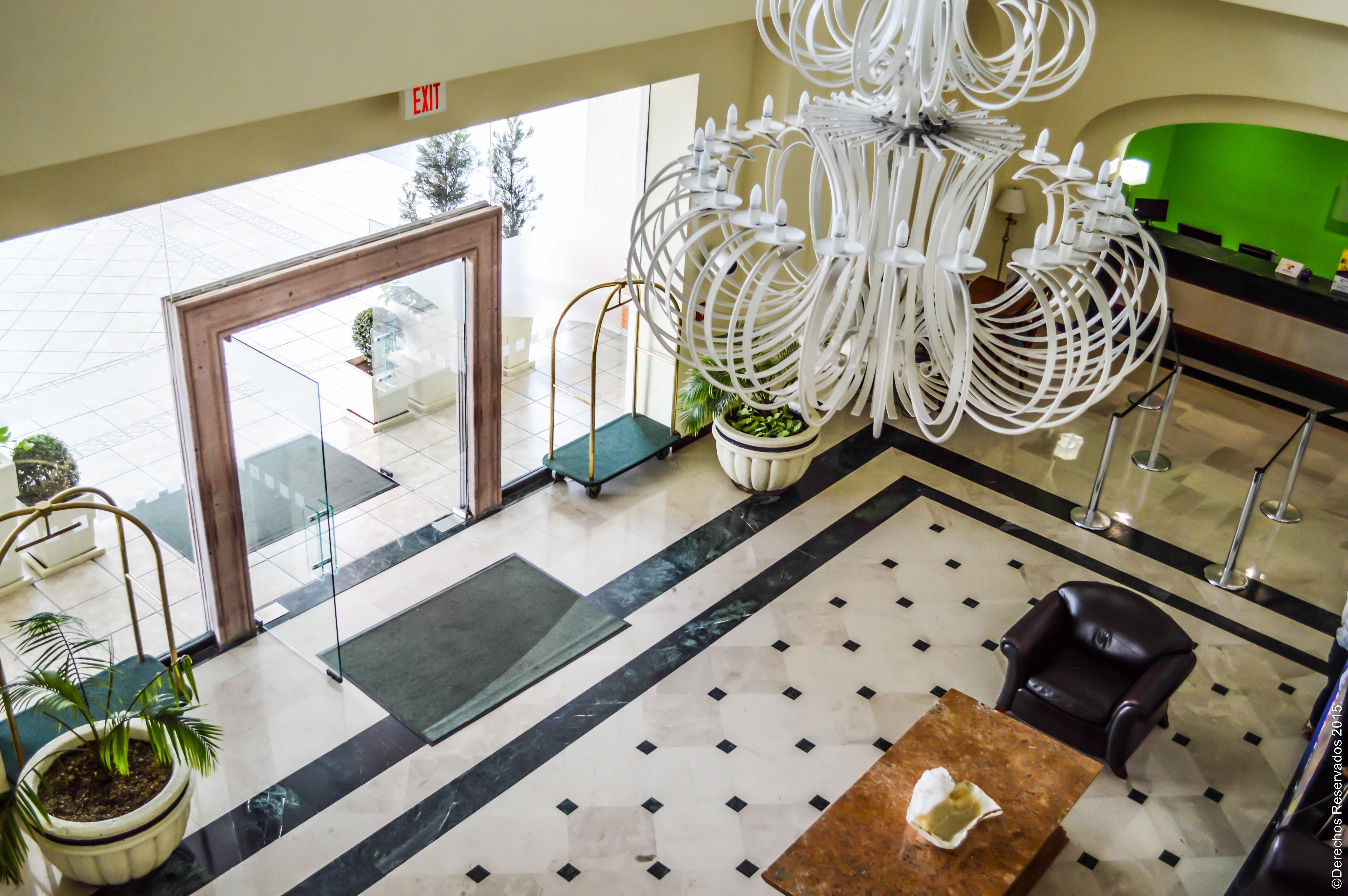 Holiday Inn Leon-Convention Center By Ihg Exterior photo